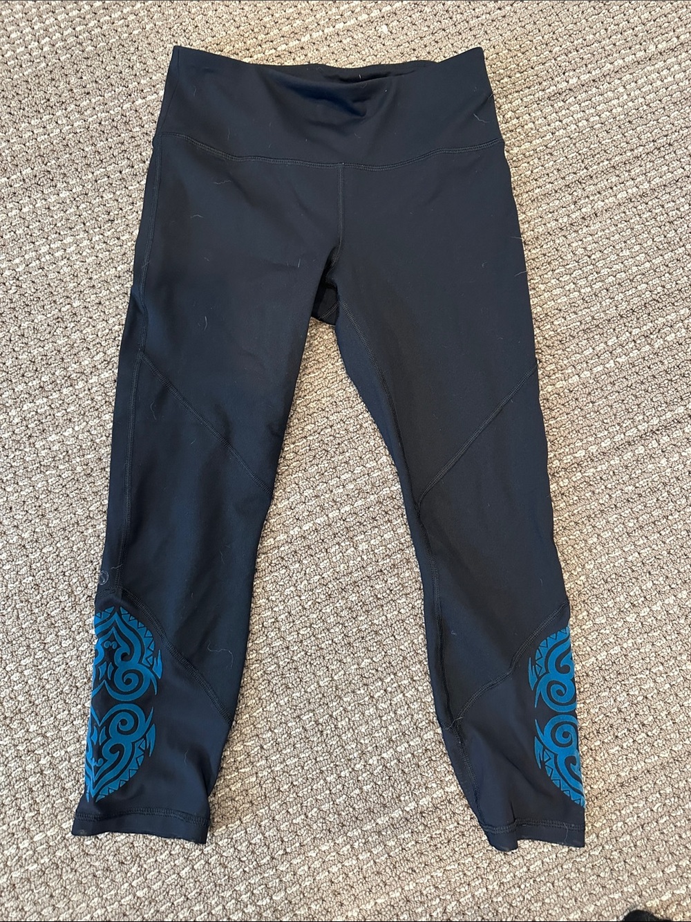 Black Cropped Leggings with Blue Tribal Accent
